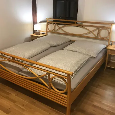 Apartment Maritime Penzlin Im Rittergut Leppersdorf Bei Dresden Wachau